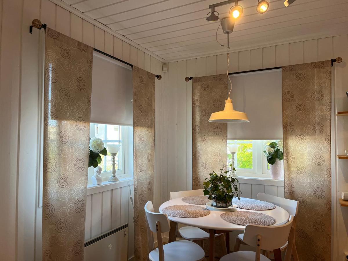 Lilla Groena Huset Pa Garden Härnösand المظهر الخارجي الصورة